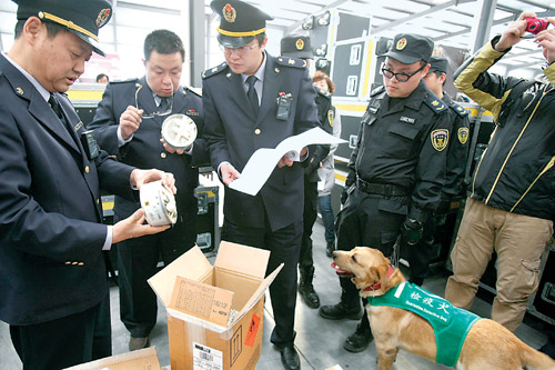 上海自貿區(qū)對四類高風險物品檢驗嚴格
