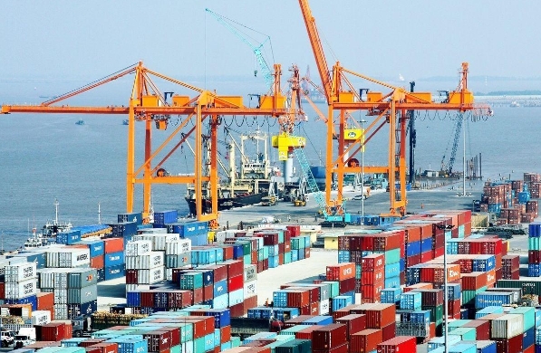 澳洲物流專線的獨(dú)特魅力，揭示其如何助力企業(yè)跨越重洋實(shí)現(xiàn)無縫對接